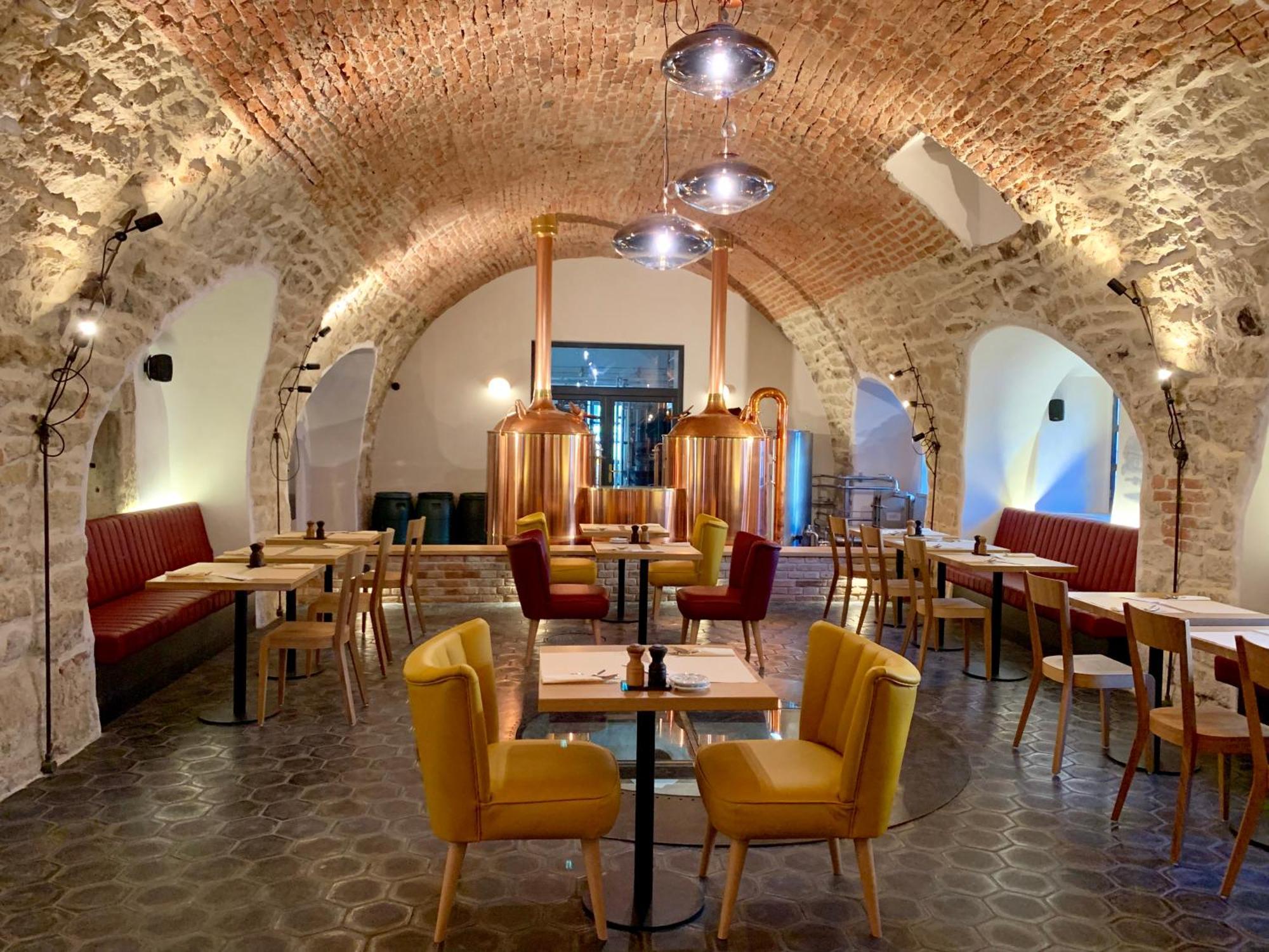 River Apartments Mladá Boleslav エクステリア 写真