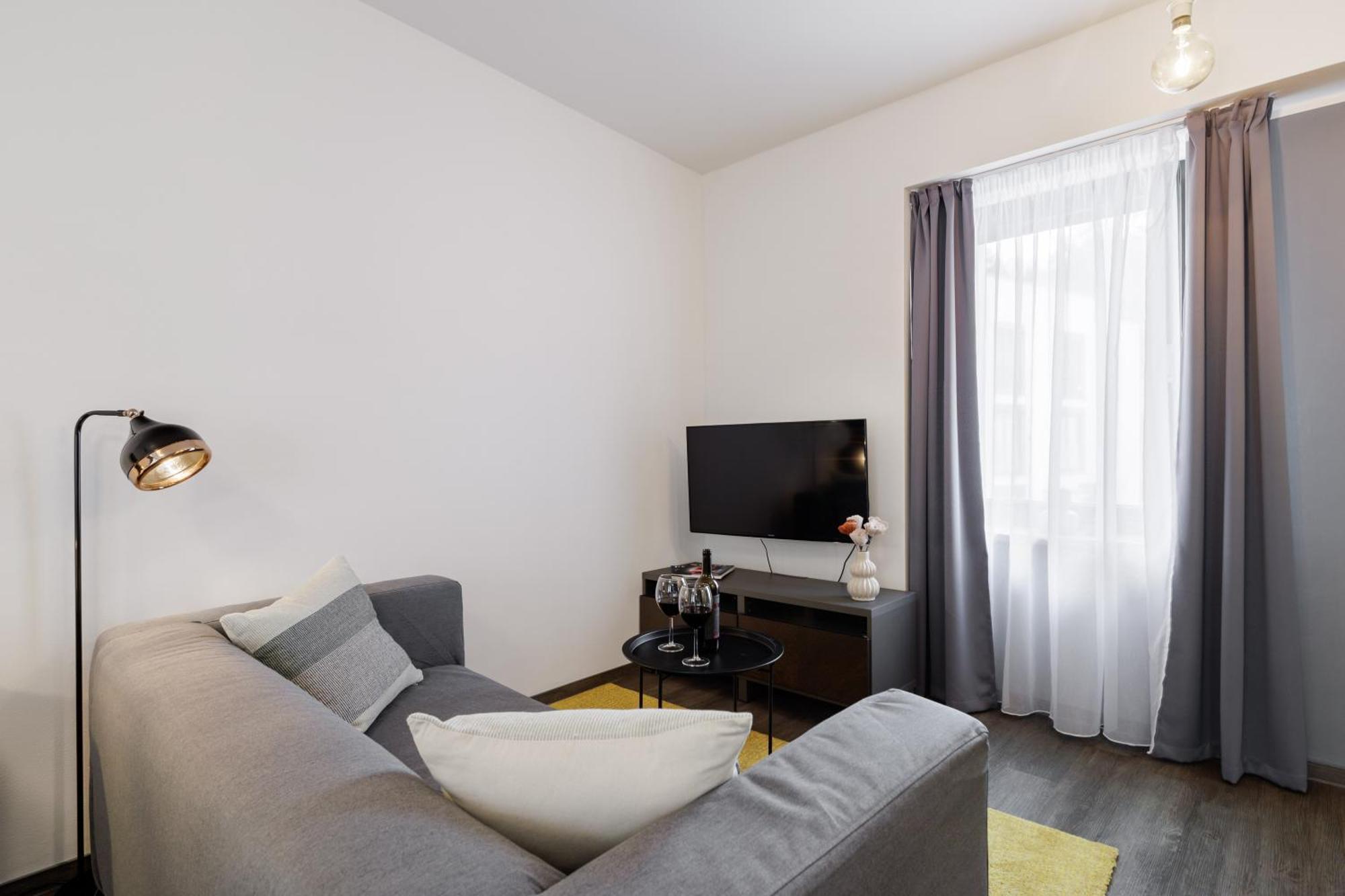 River Apartments Mladá Boleslav エクステリア 写真
